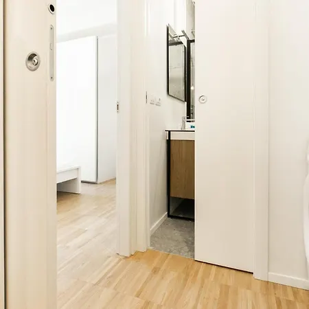 Easylife - Ampio E Luminoso Bilocale In Affascinante Quartiere Nolo Apartment